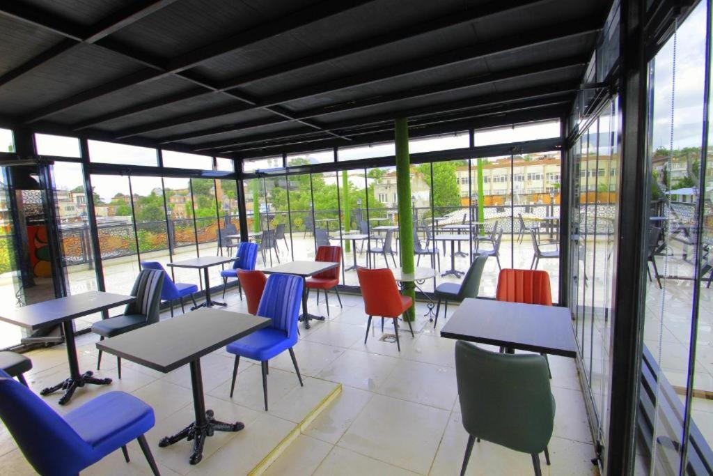Gueler Palas Istanbul Hotel ภายนอก รูปภาพ