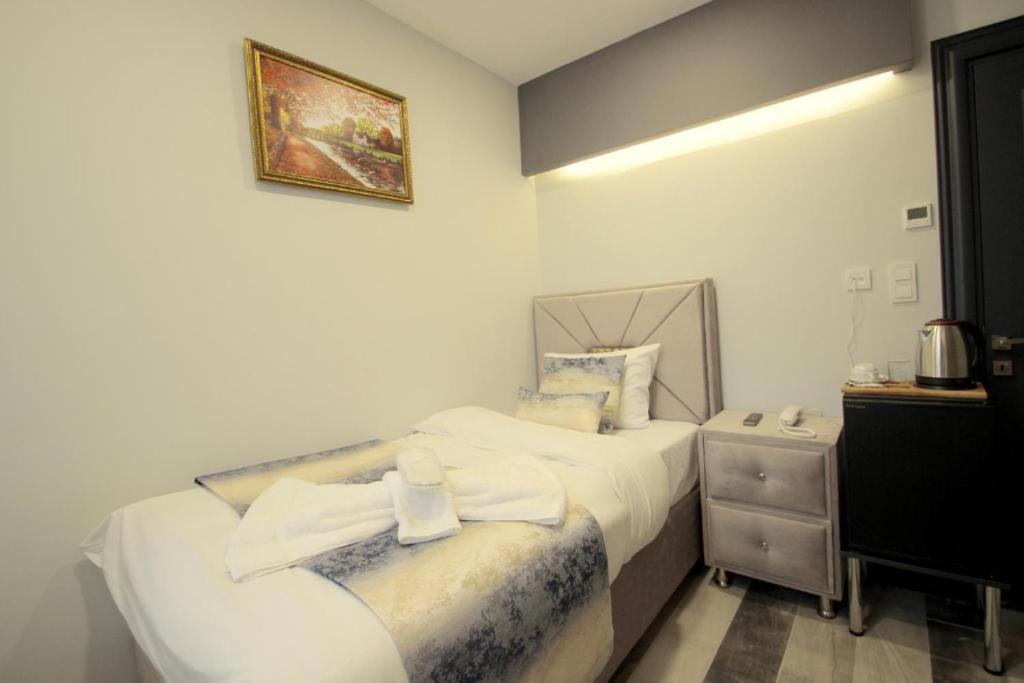 Gueler Palas Istanbul Hotel ภายนอก รูปภาพ
